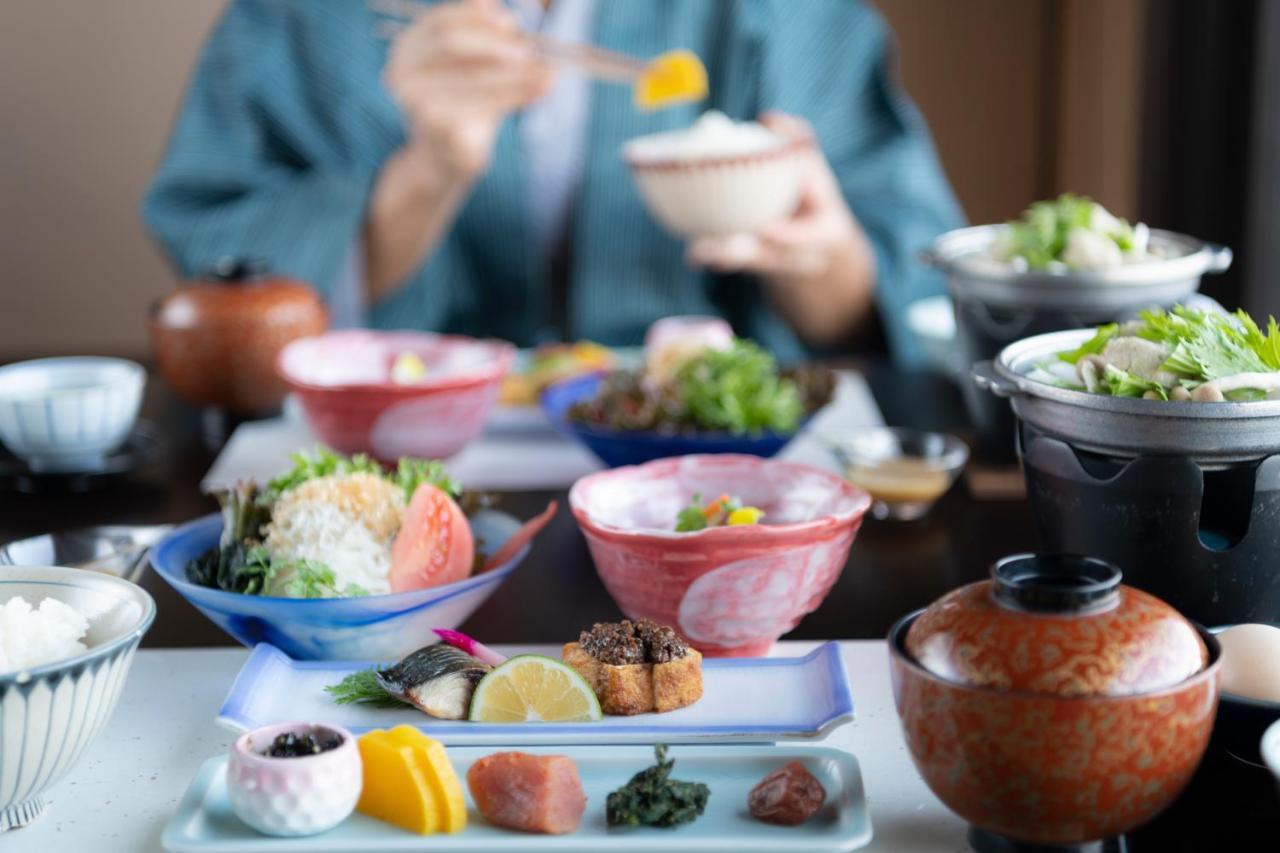 Awajishima Kanko Hotel Sumoto Bagian luar foto