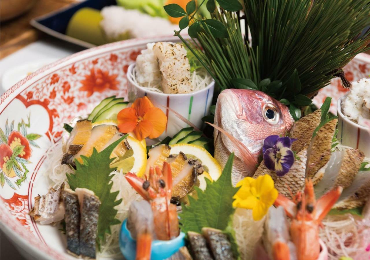 Awajishima Kanko Hotel Sumoto Bagian luar foto