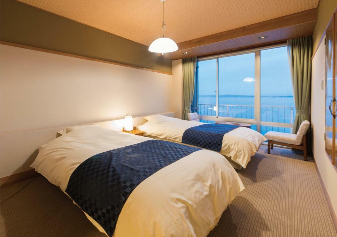 Awajishima Kanko Hotel Sumoto Bagian luar foto
