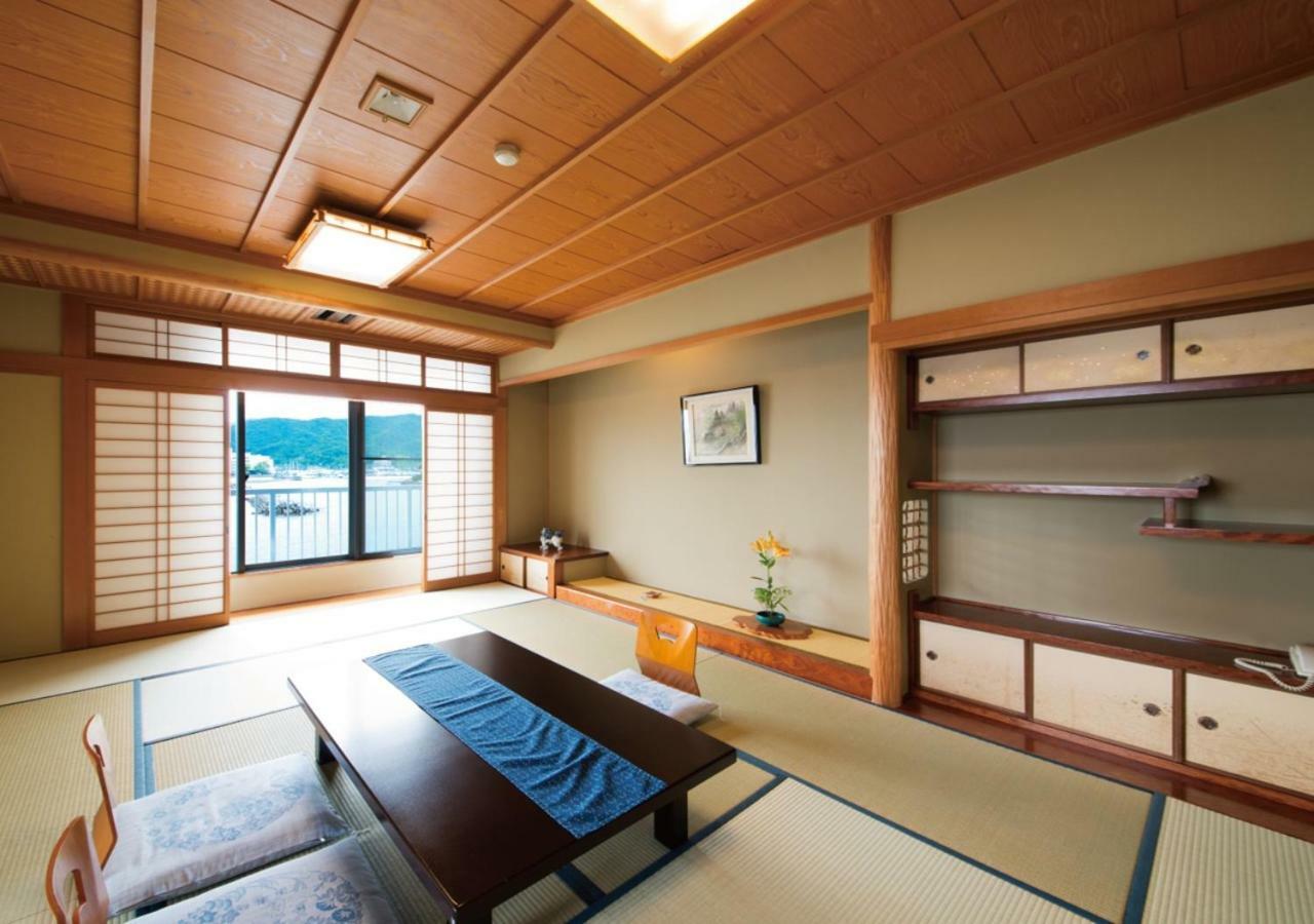 Awajishima Kanko Hotel Sumoto Bagian luar foto