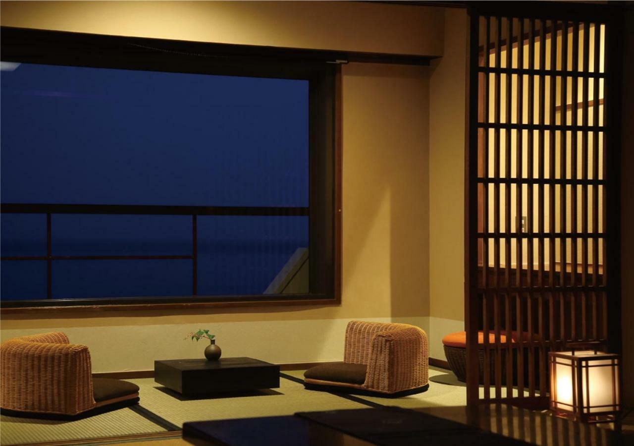 Awajishima Kanko Hotel Sumoto Bagian luar foto