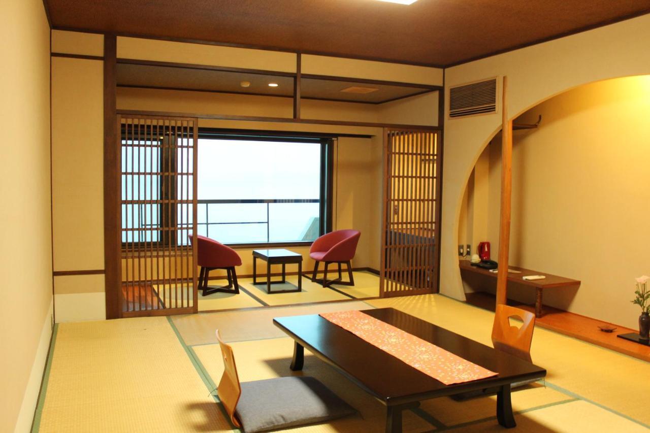 Awajishima Kanko Hotel Sumoto Bagian luar foto
